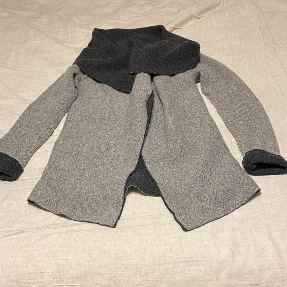 Women's Gray and Black Italian wool cardigan